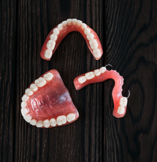 Full and partial dentures dental restoration illustration